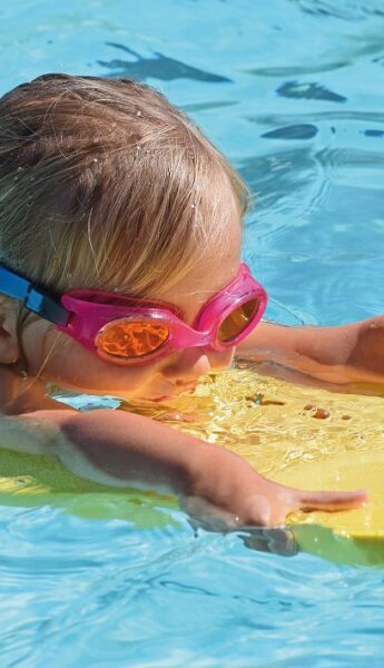 Kleinkindschwimmen 2 Jahre